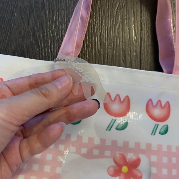 VINTAGE 1997 HELLO KITTY PLASTIC TOTE BAG - Picture 4 of 14